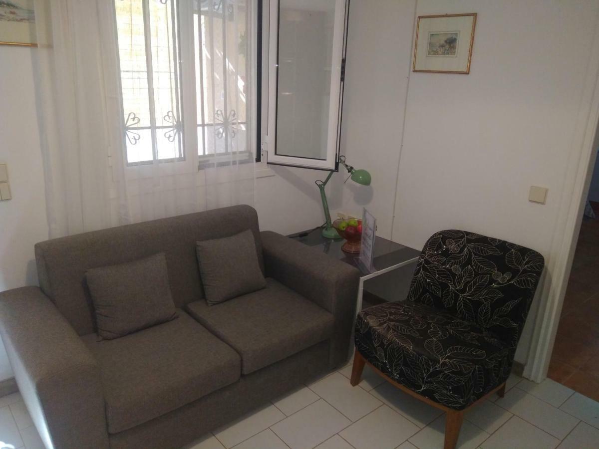 Agia EfimiaHouse With Garden Near The Seaアパートメント エクステリア 写真