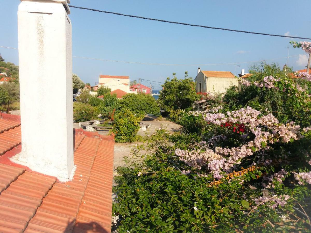 Agia EfimiaHouse With Garden Near The Seaアパートメント エクステリア 写真