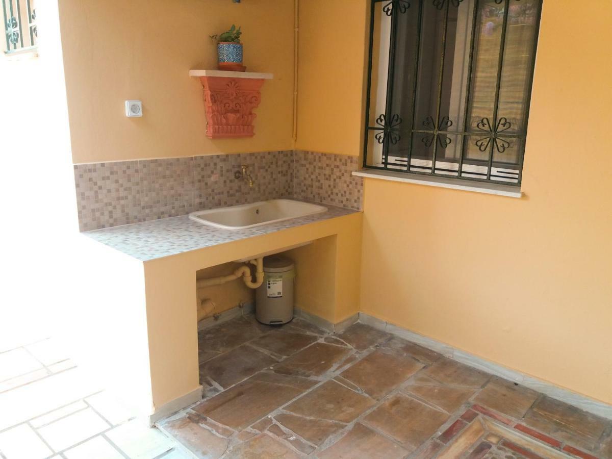 Agia EfimiaHouse With Garden Near The Seaアパートメント エクステリア 写真