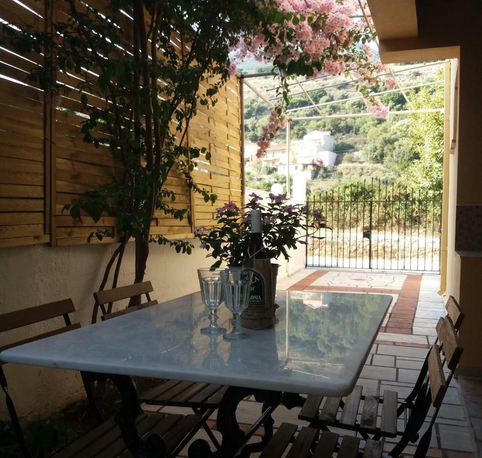 Agia EfimiaHouse With Garden Near The Seaアパートメント エクステリア 写真